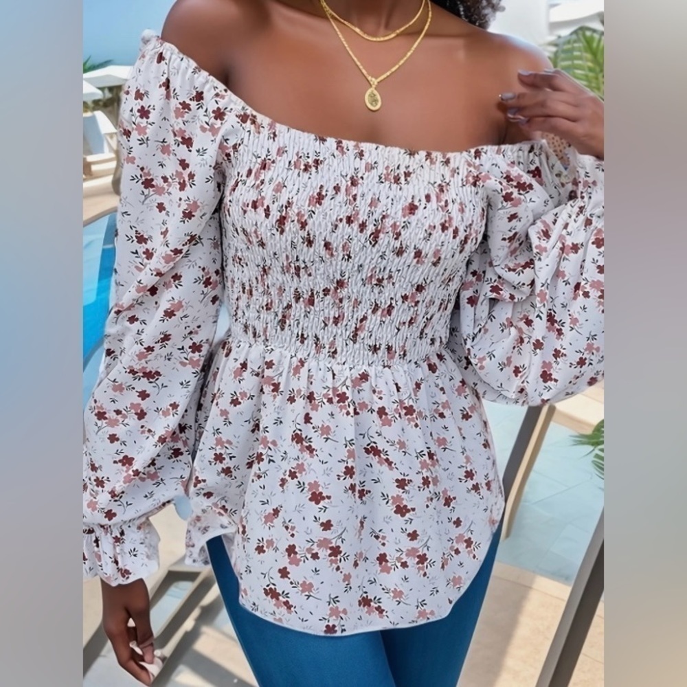 Dip Floral Shirred Square Neck Long Sleeve Blouse